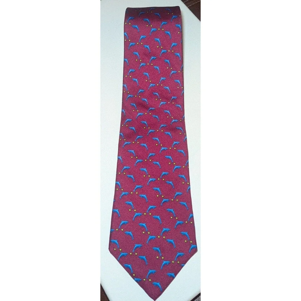 Brooks Brothers Makers Red Pure Silk Necktie Blue Dolphin Pattern Tie 57